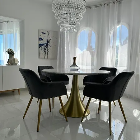 La Barraca Villa *